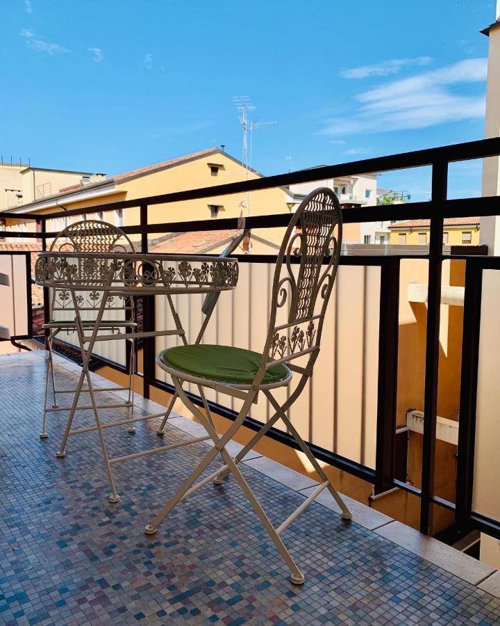 Madonna Montecchi Luxury Suite In Verona Exterior photo